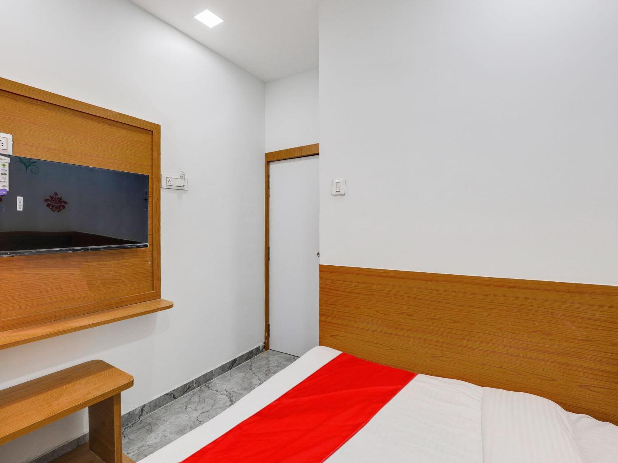 Hotel O Green City Surat Eksteriør bilde